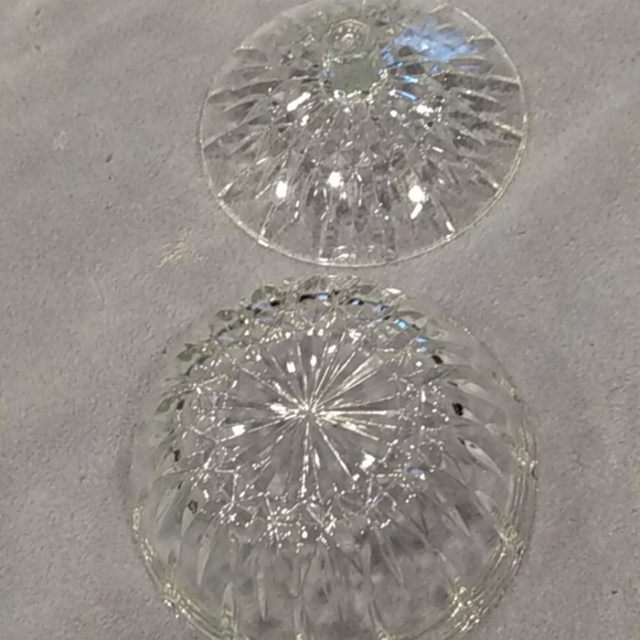 Great Gift! Vintage Crystal Dish - Picture 4 of 4